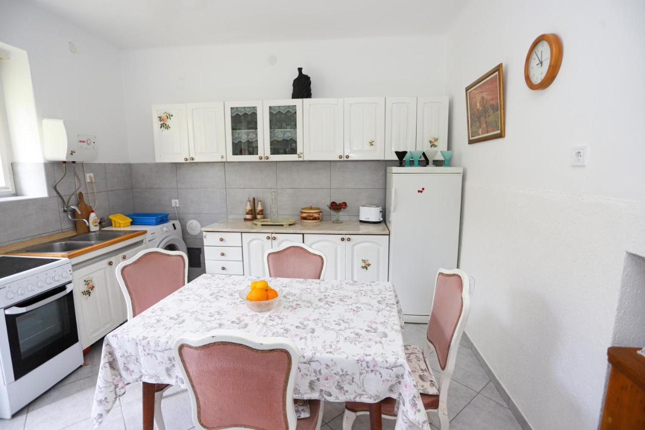 Vila Skala Herceg Novi Eksteriør billede